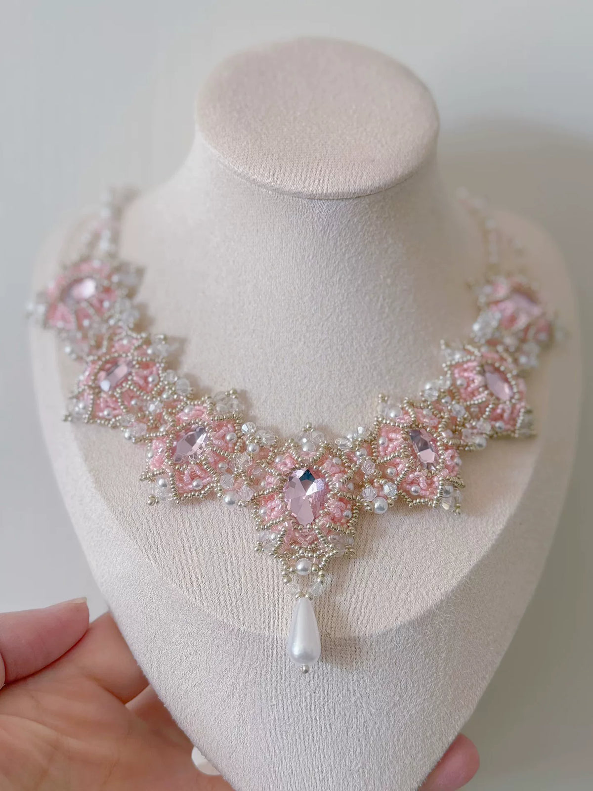 Roze Kralen Bloem Bib-ketting