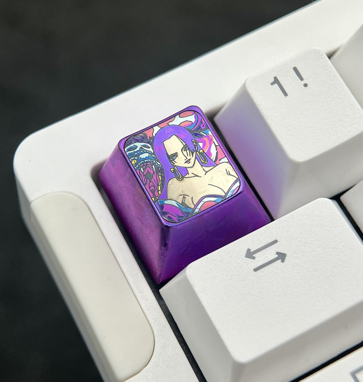 One Piece Boa Hancock 1u Titanium Alloy Keycap