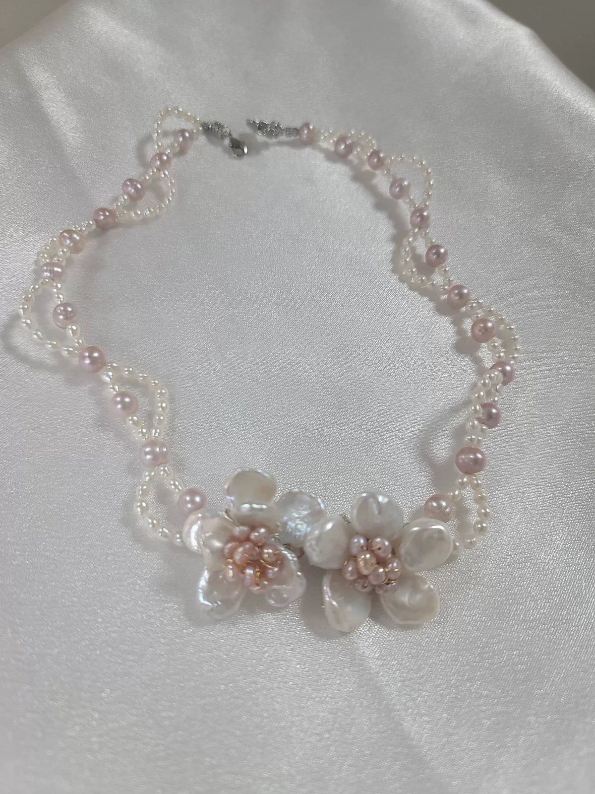 Collana Choker Floreale in Perle d'Acqua Dolce