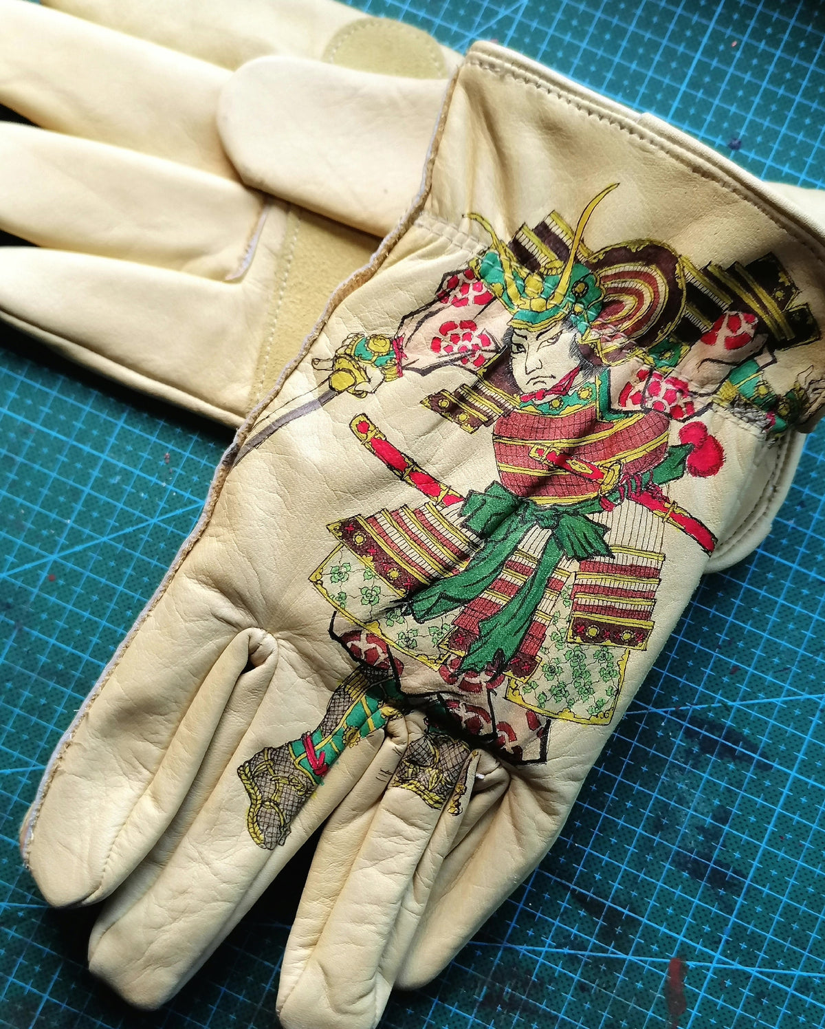 Ukiyoe Leather Motorcycle Gloves Three Season