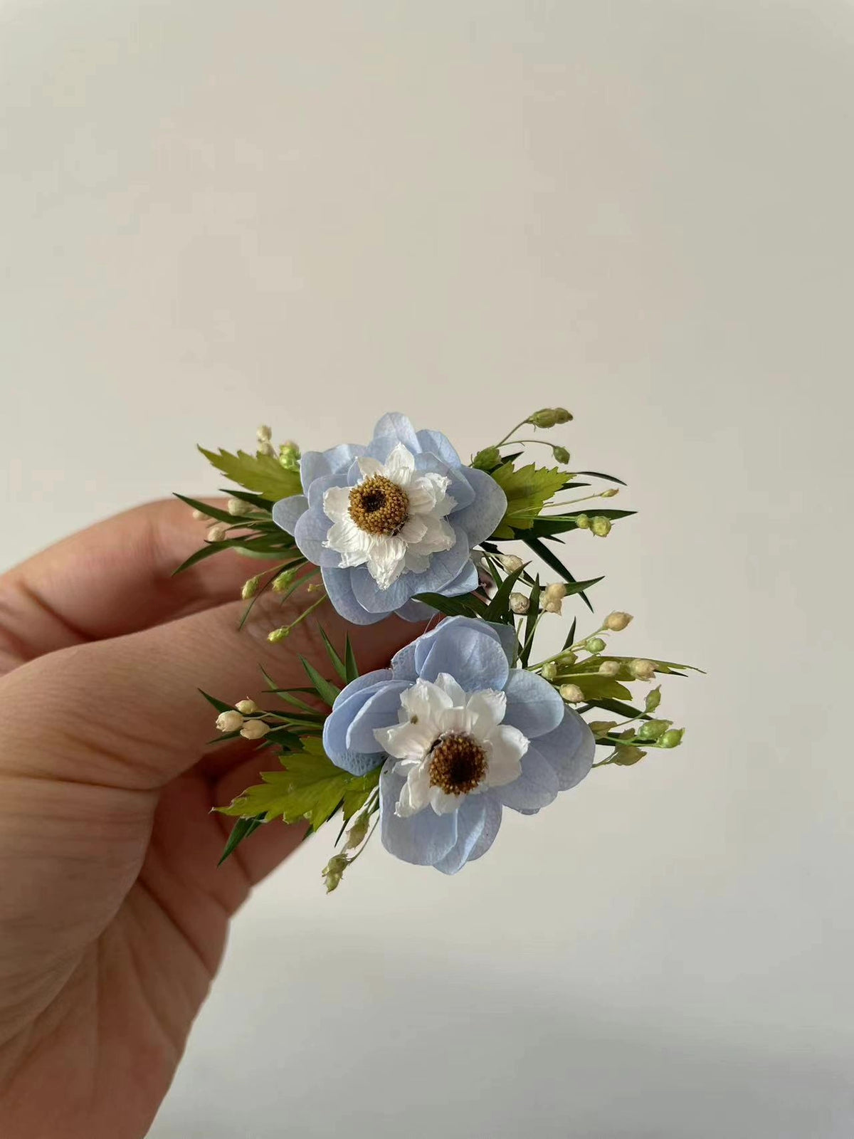 Preserved Flower Rings with Moss Green Box