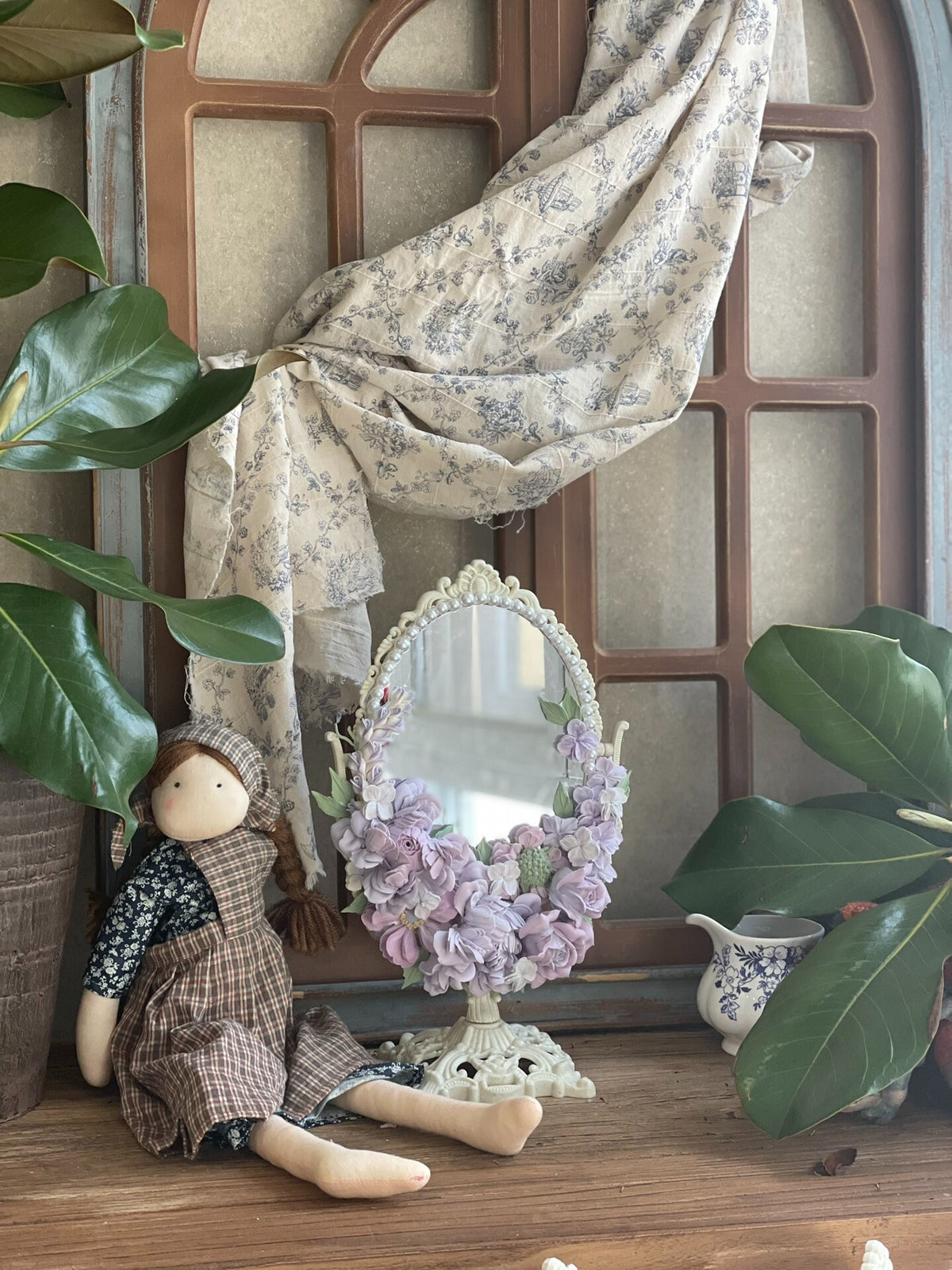 Clay Flower Decorated Oval Mirror
