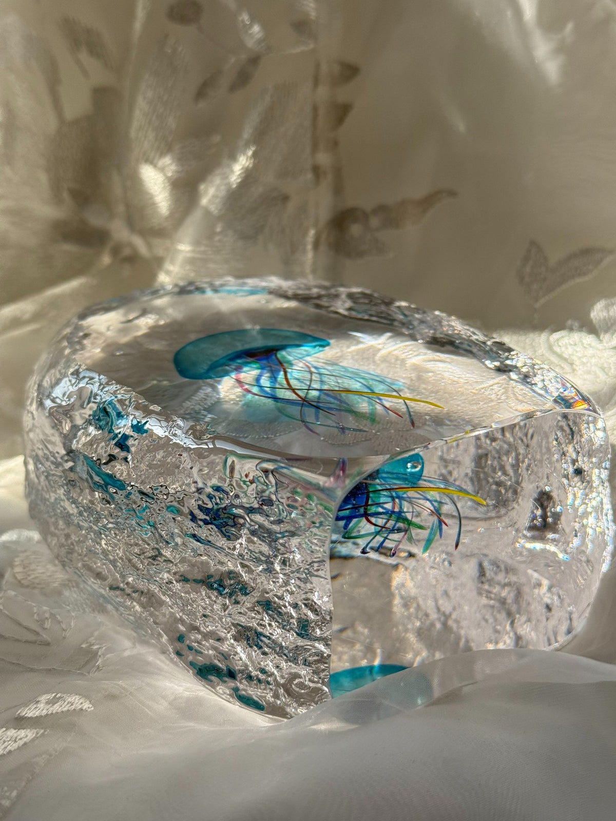 Glassulptur med manet i glas 18 cm