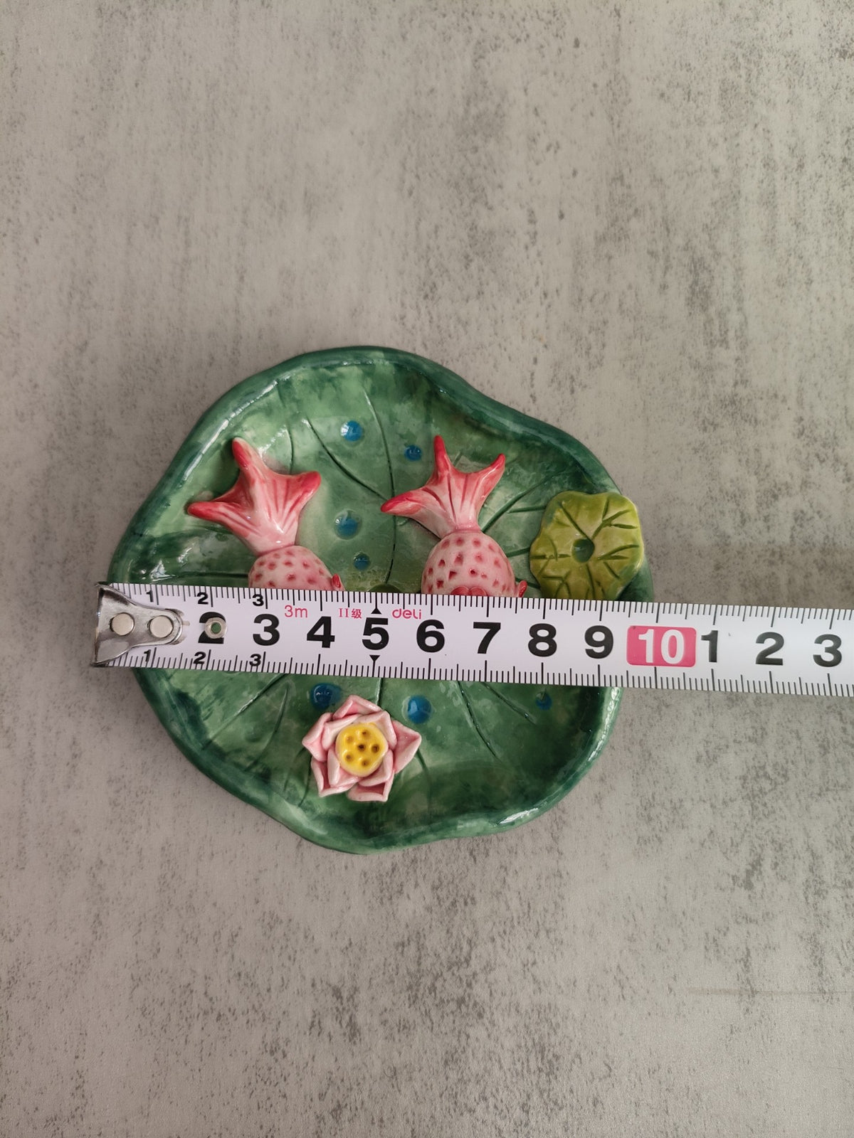 Ceramic Lotus Leaf Dish with Goldfish