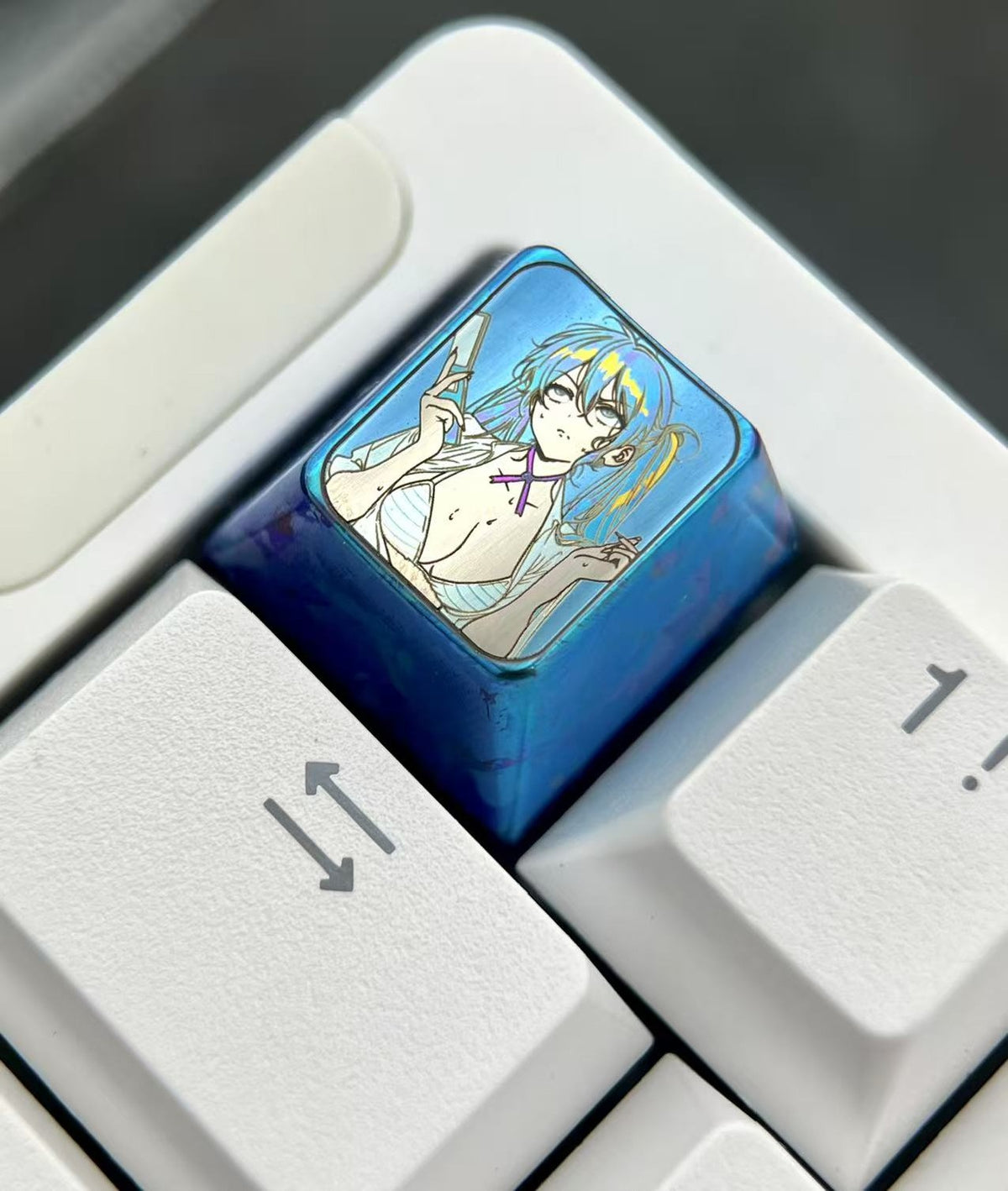 Hatsune Miku Titanium Keycap
