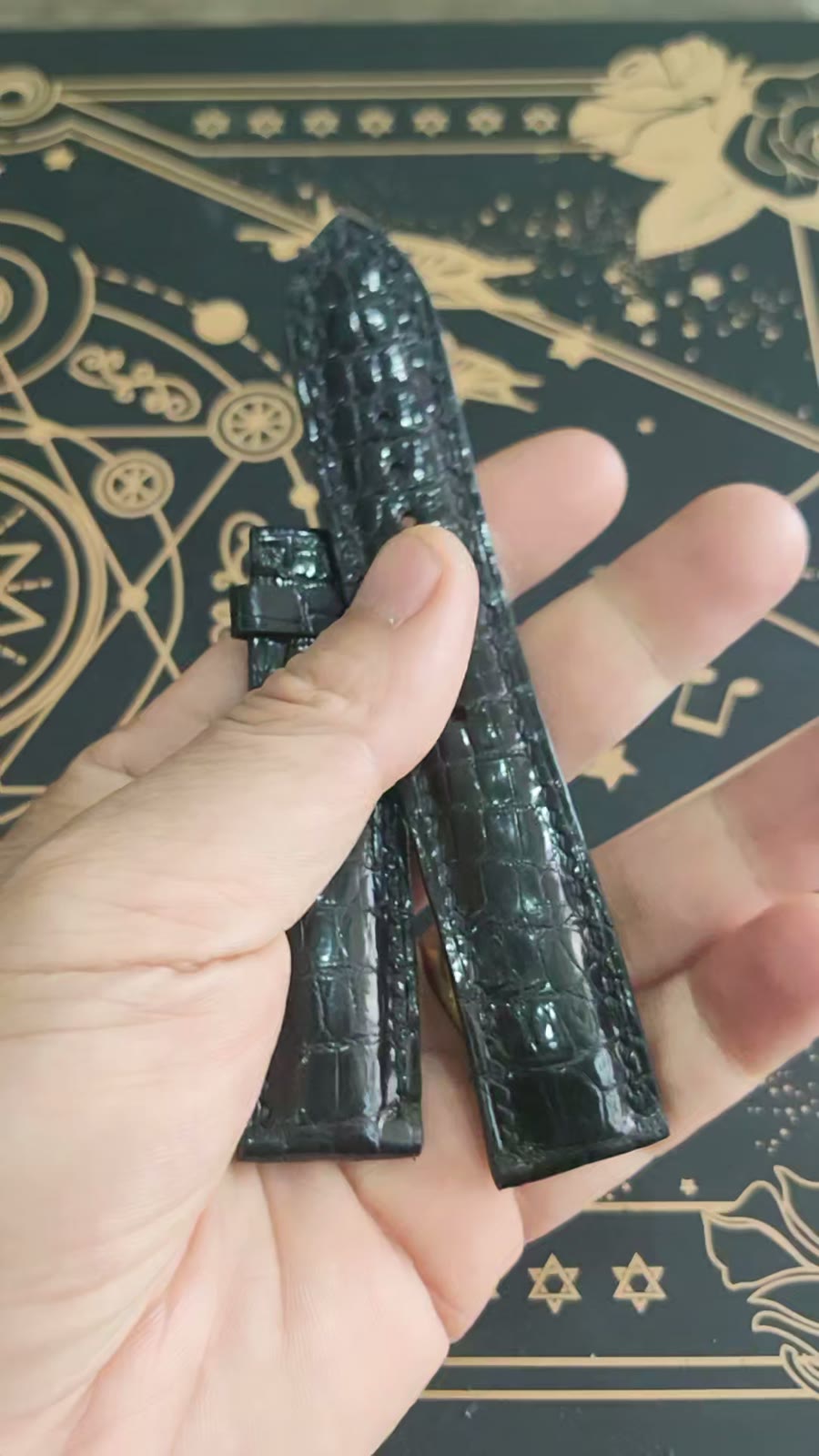 Genuine Leather Watch Strap with Crocodile Texture