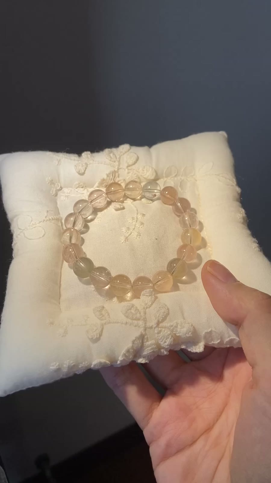 9mm Rabbit Hair Crystal Bead Bracelet