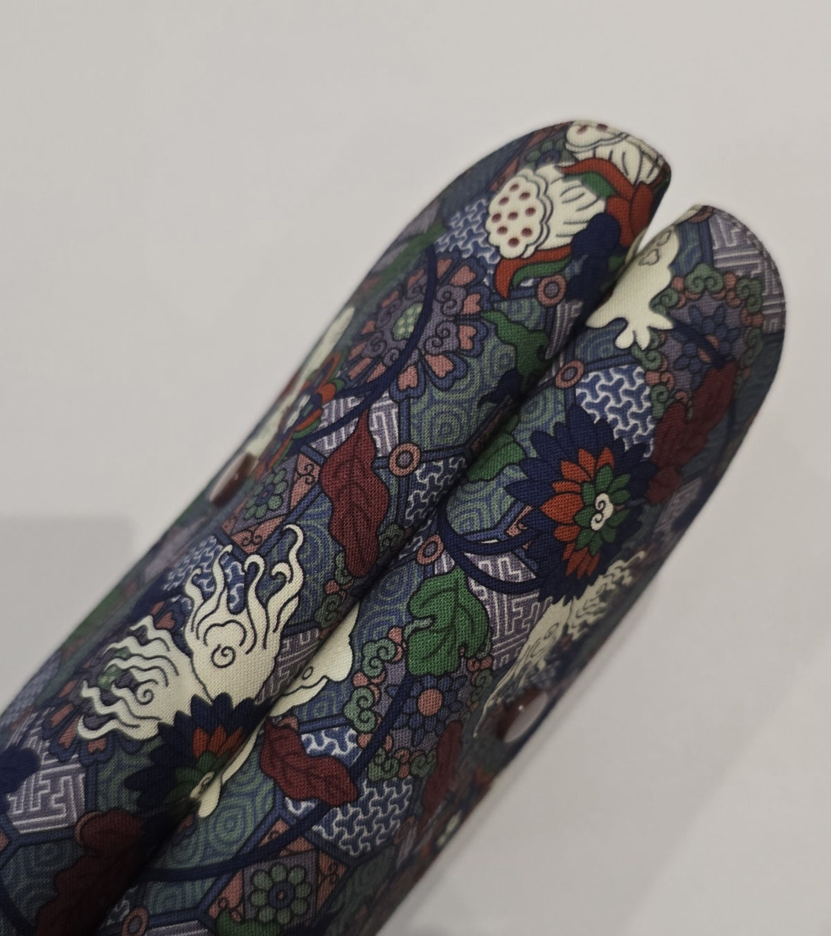 Double-Sided Floral Hand Clutch Bag