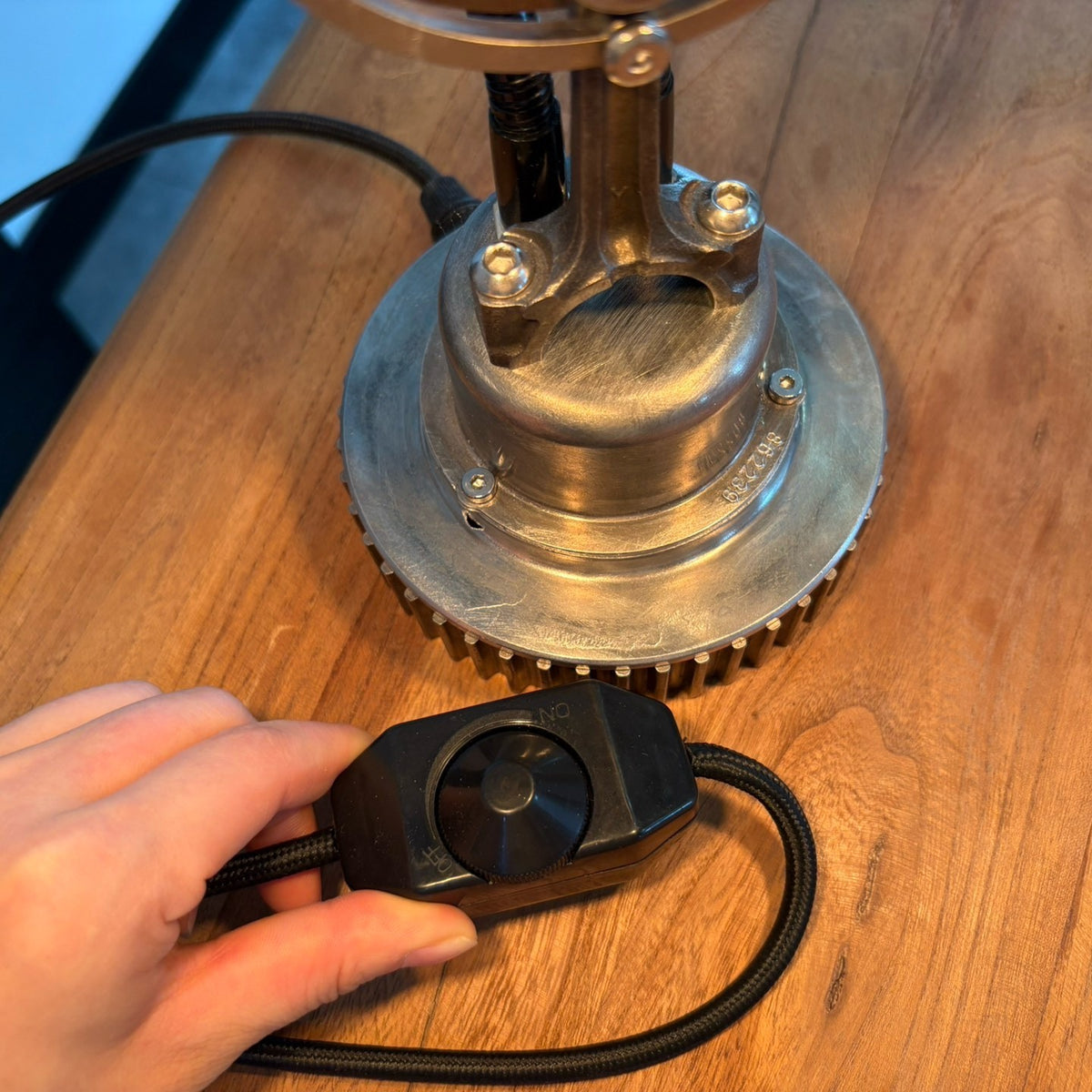 Steampunk Engine Connecting Rod Dual-Head Table Lamp