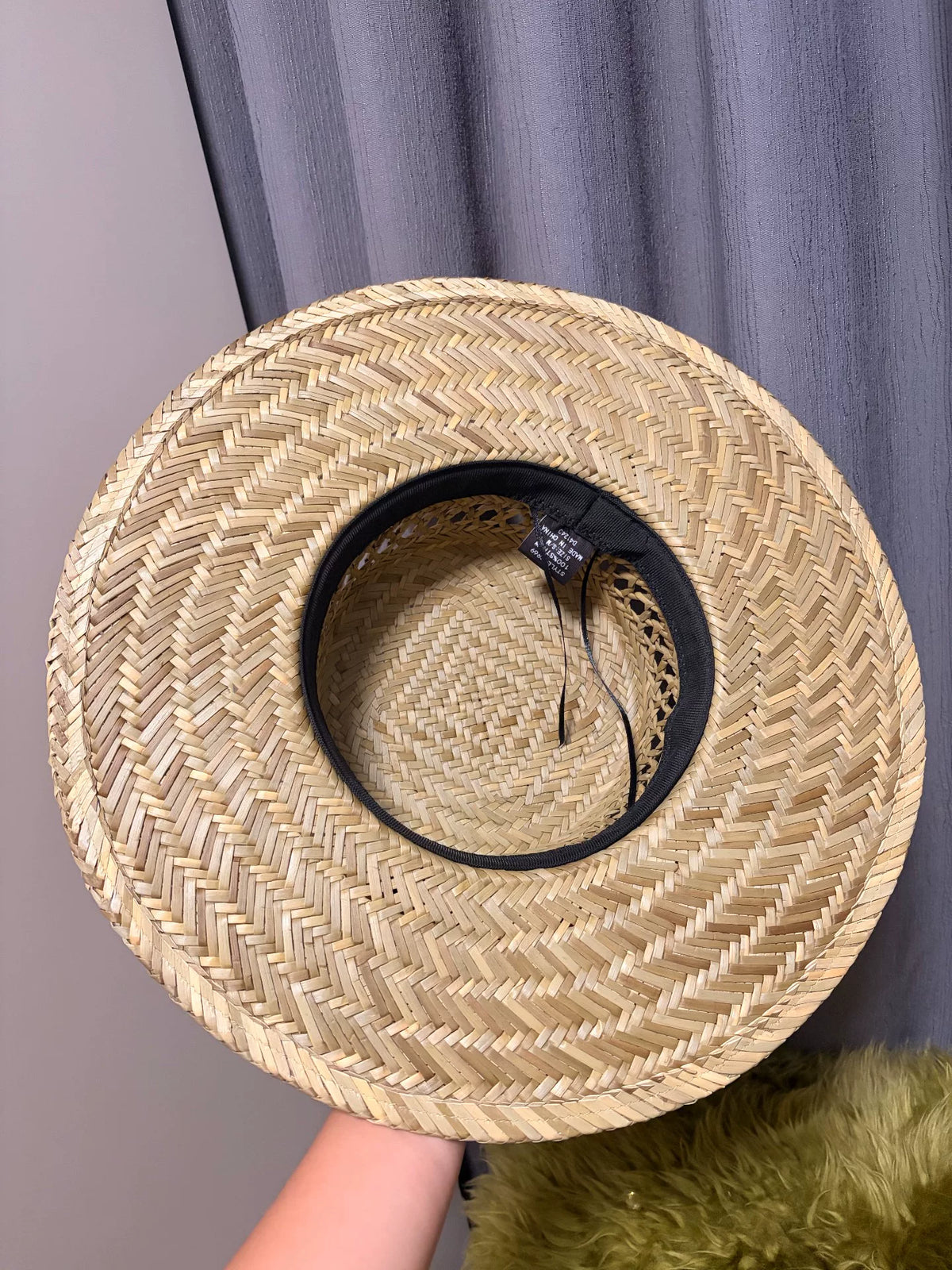 Cappello da sole boater in paglia intrecciata a mano
