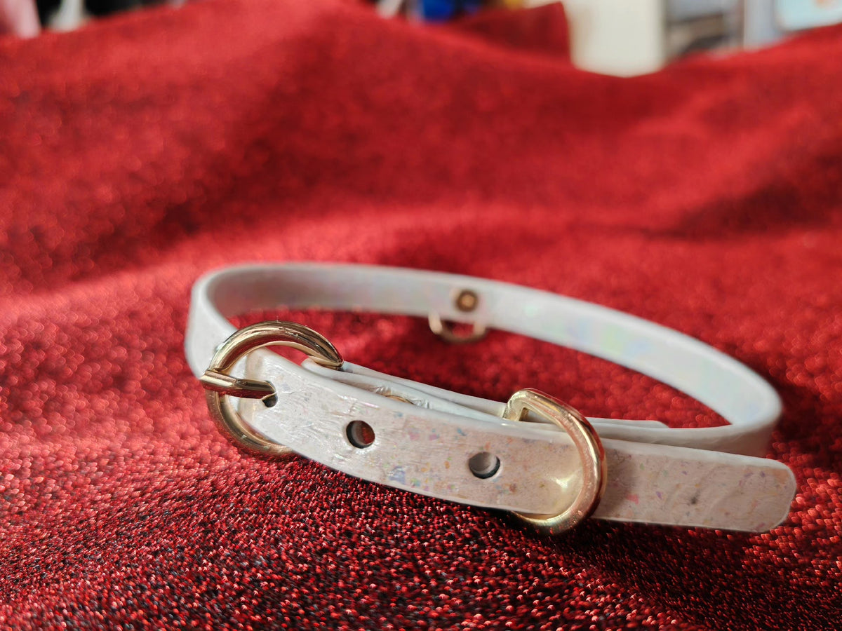 Handcrafted White Flash Snakeskin Leather Choker