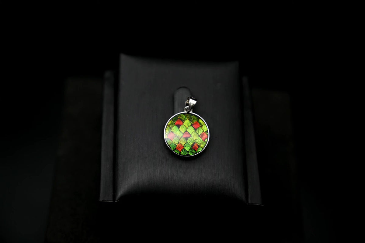 Pure Silver Jewel Beetle Wing Pendant 16mm