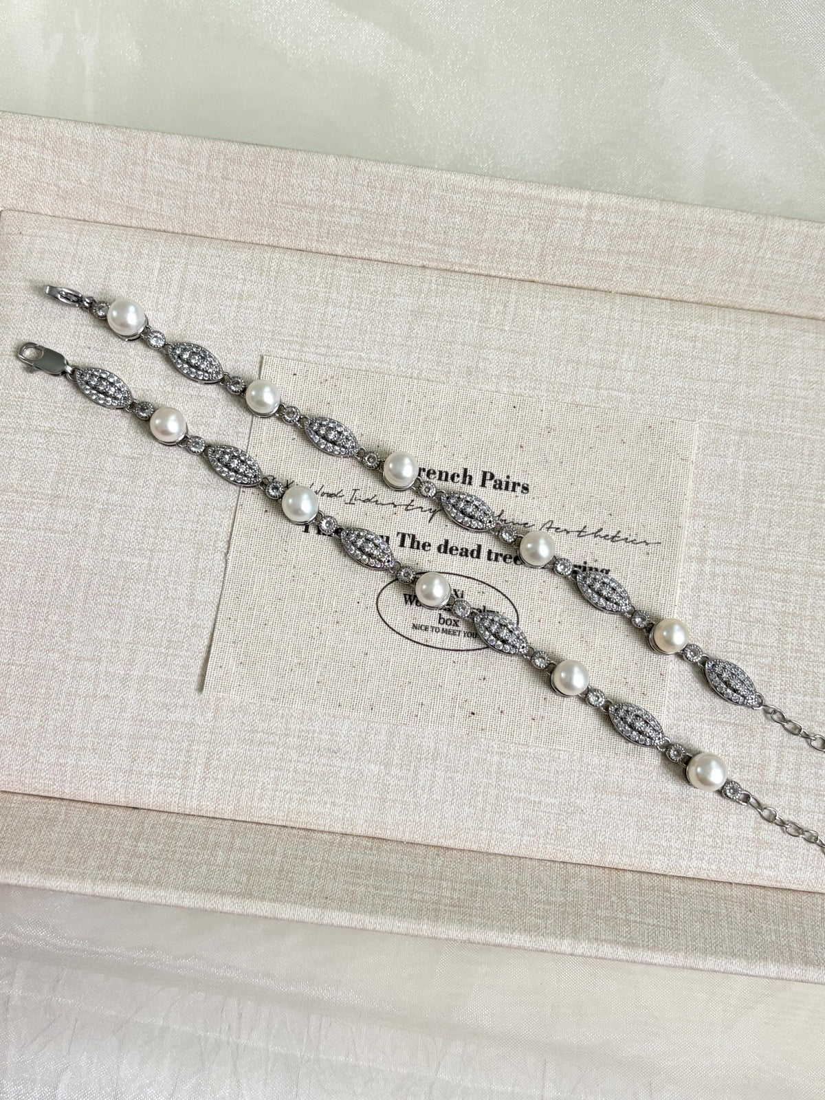 White Pearl Crystal Bracelet