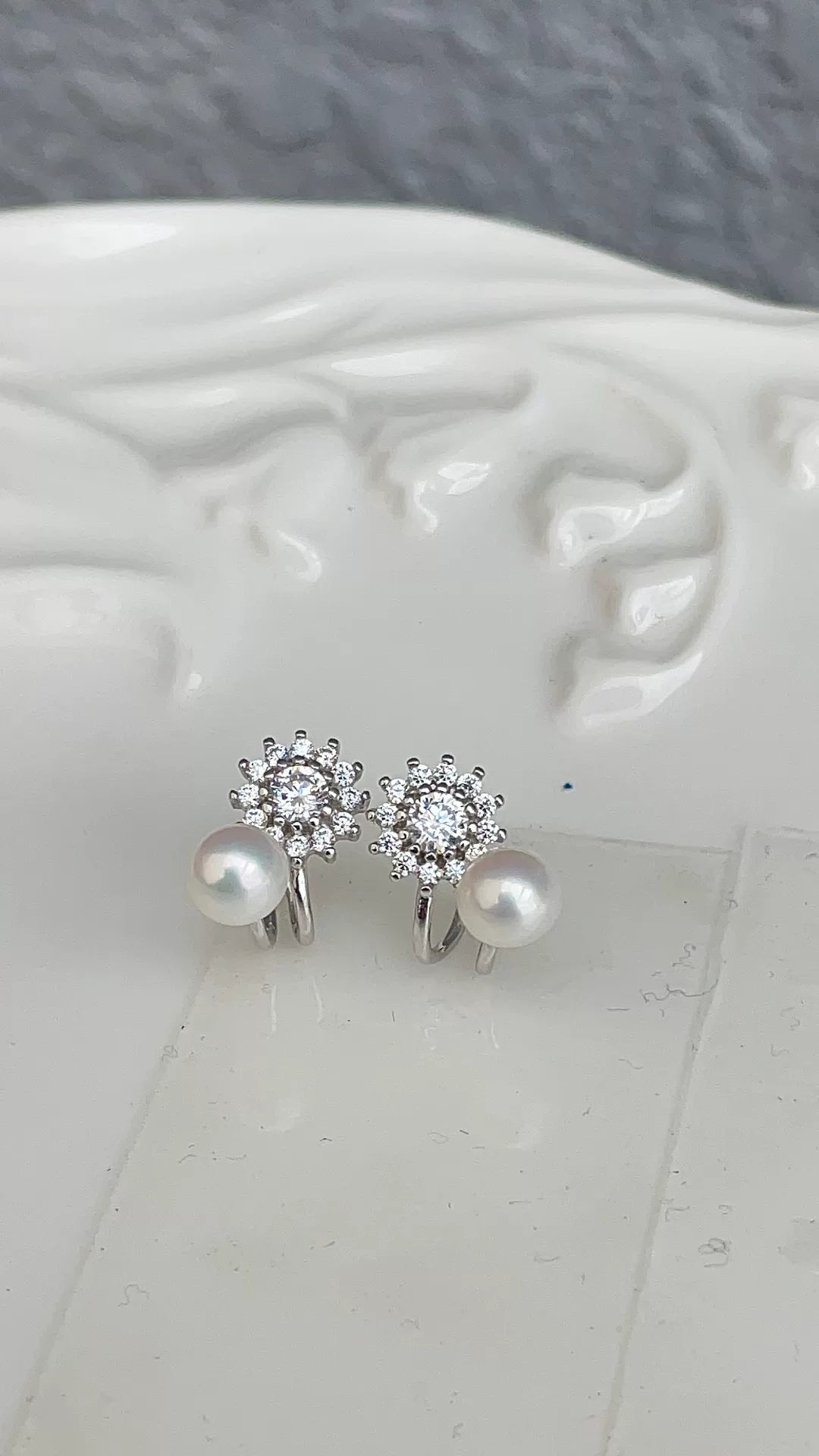 6mm Freshwater Pearl and 925 Silver Stud Earrings