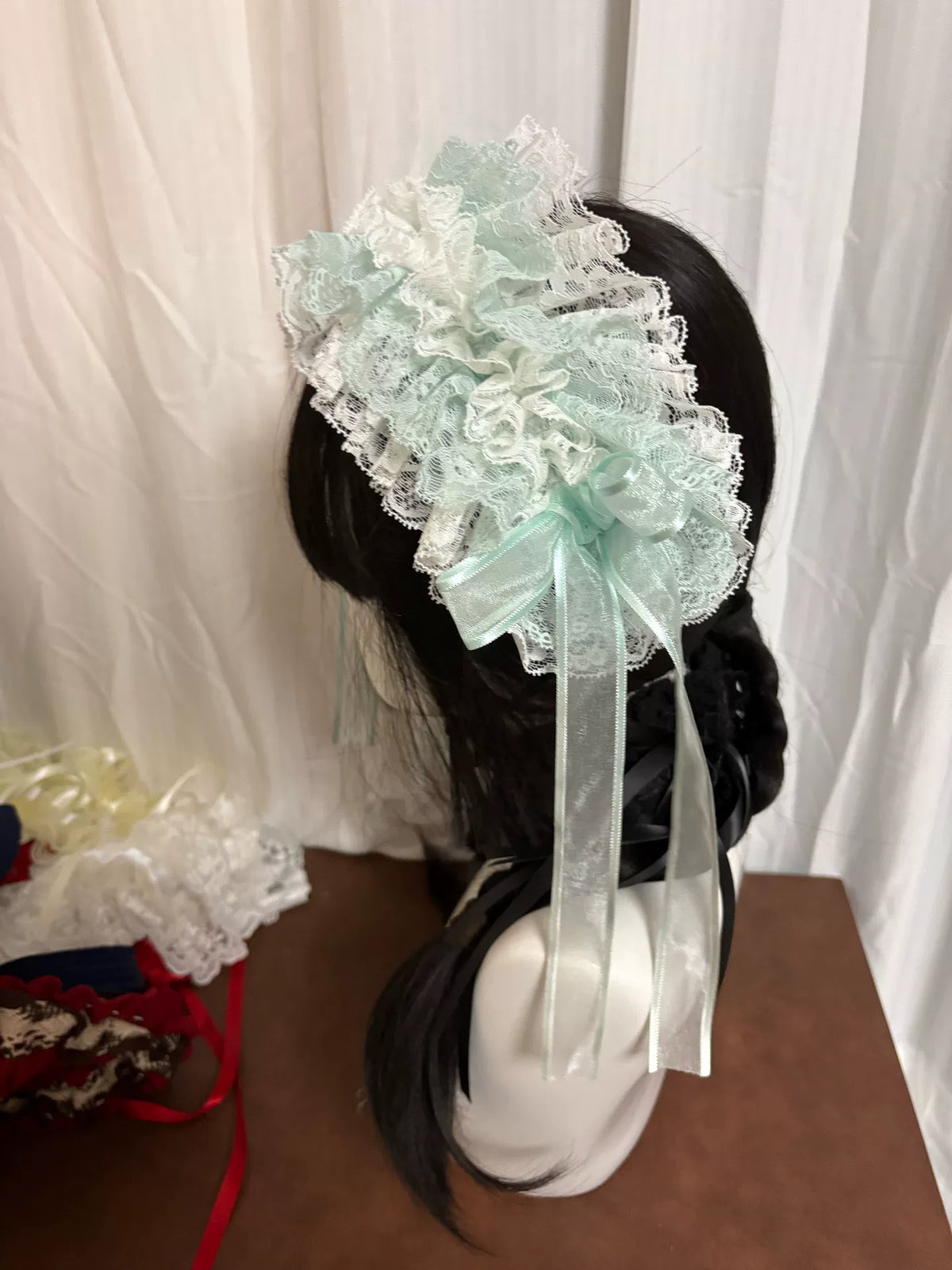 Tocado Lolita de encaje menta