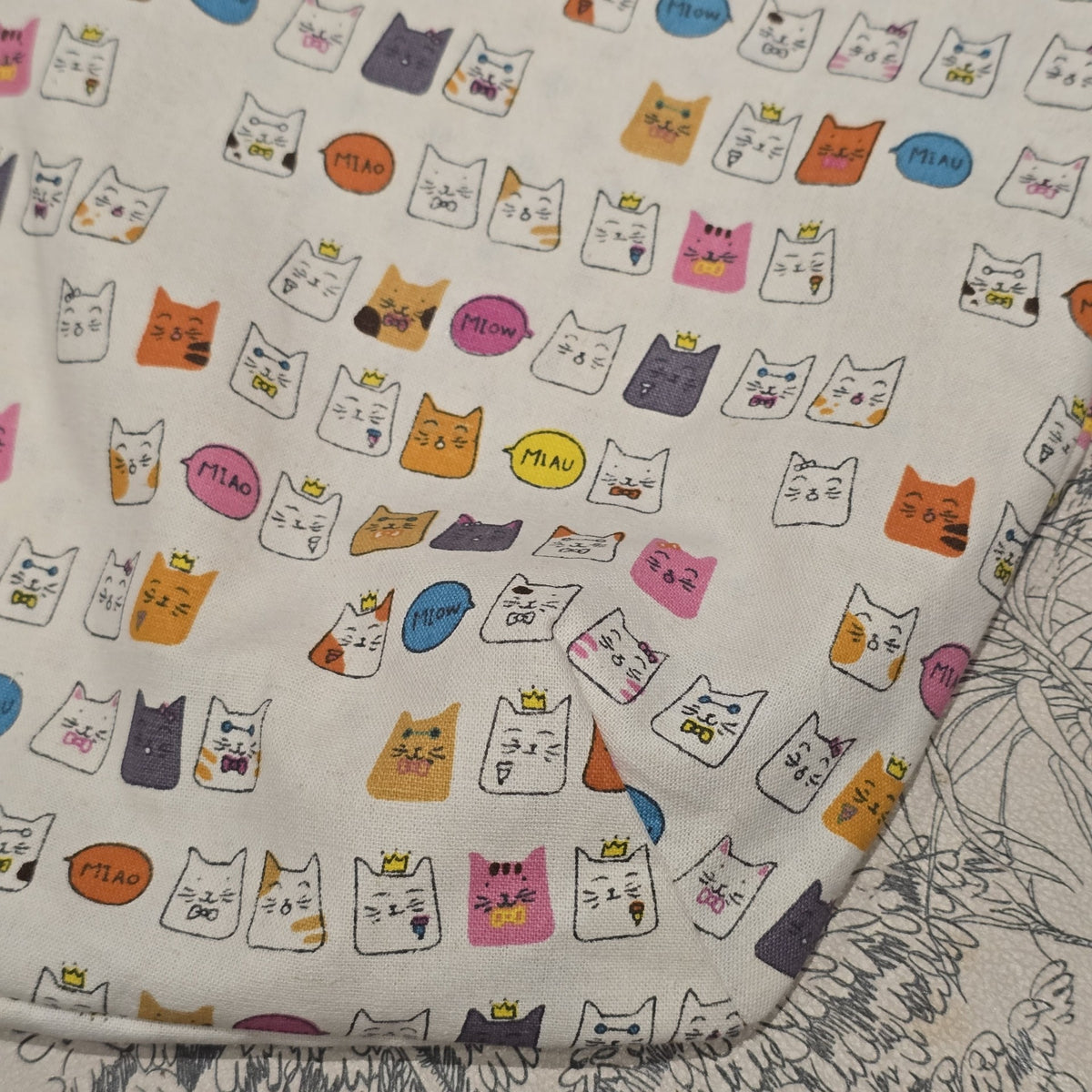 Cat Print Tote Bag with Five Pockets