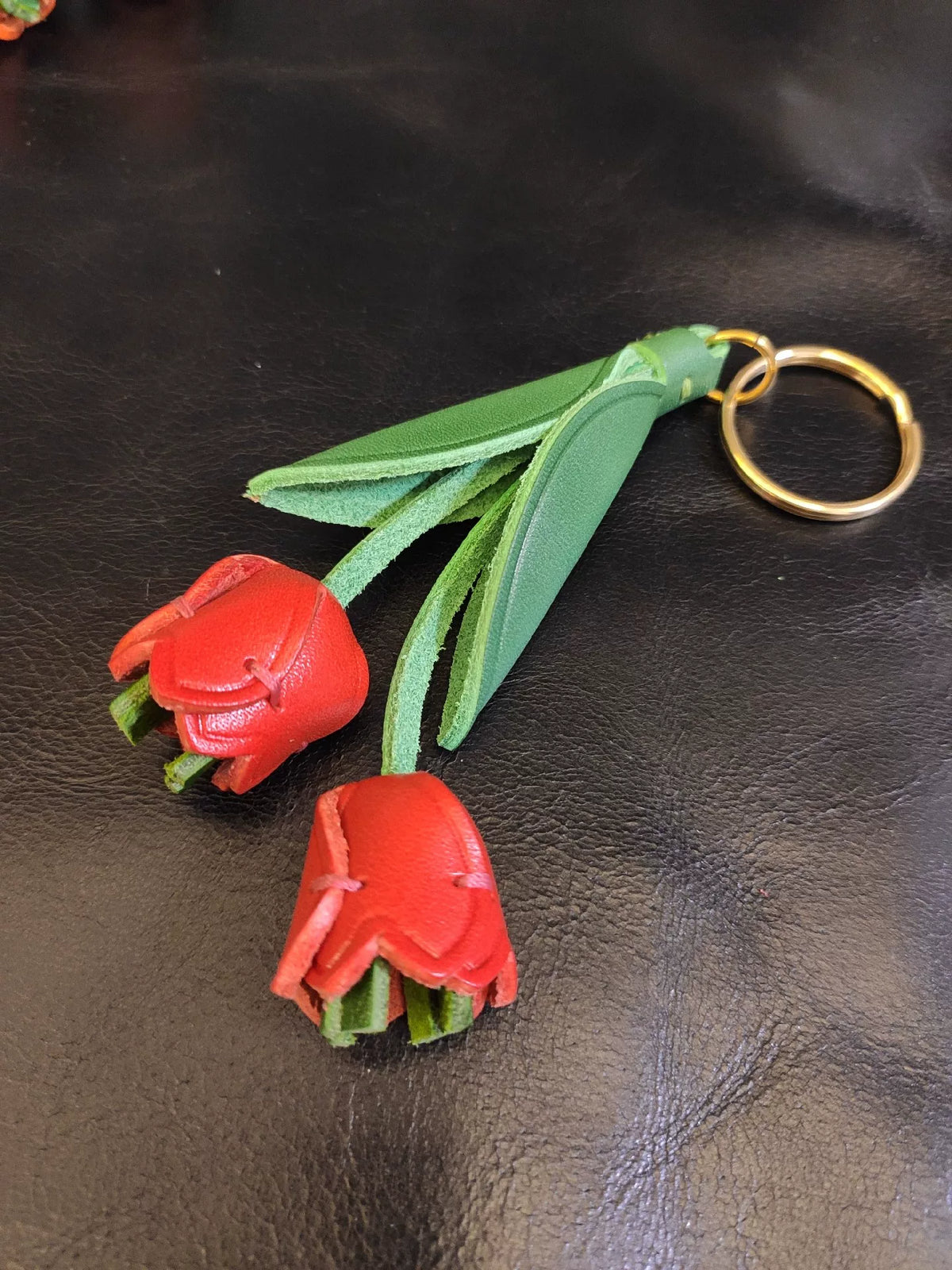 Handmade Tulip Vegetable Tanned Leather Keychain
