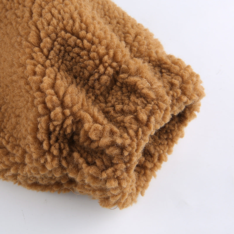 Veste ample en laine d'agneau à capuche et coutures