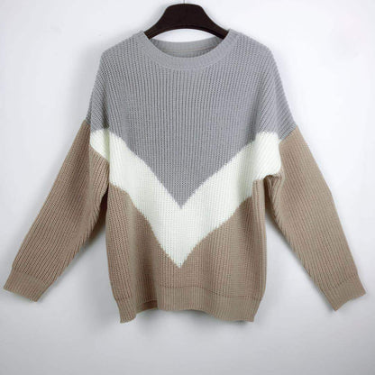 Pull rayé contrasté