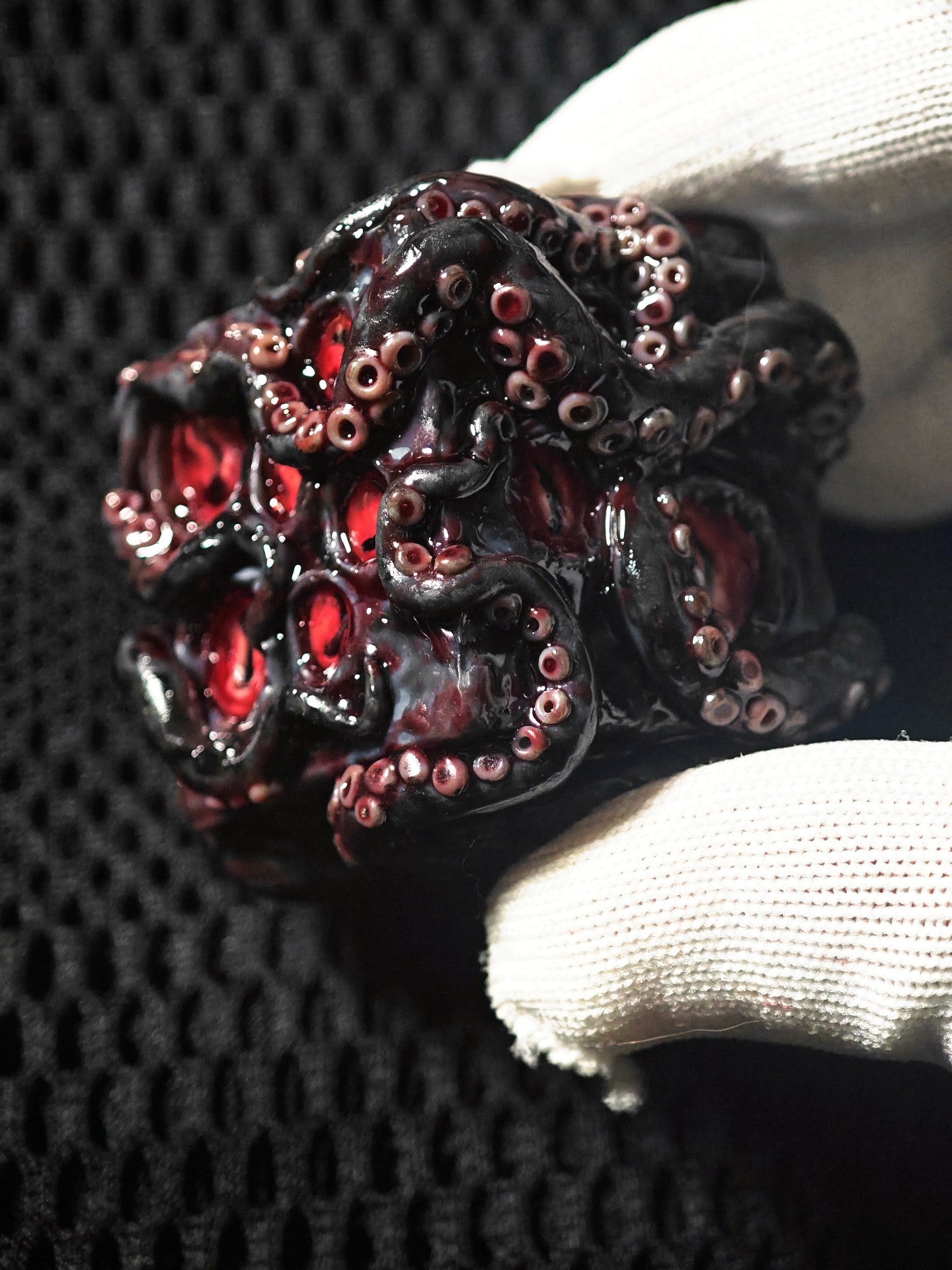Cthulhu Abyss Dice - Glossy Black with Red Inlays and Tentacle Details