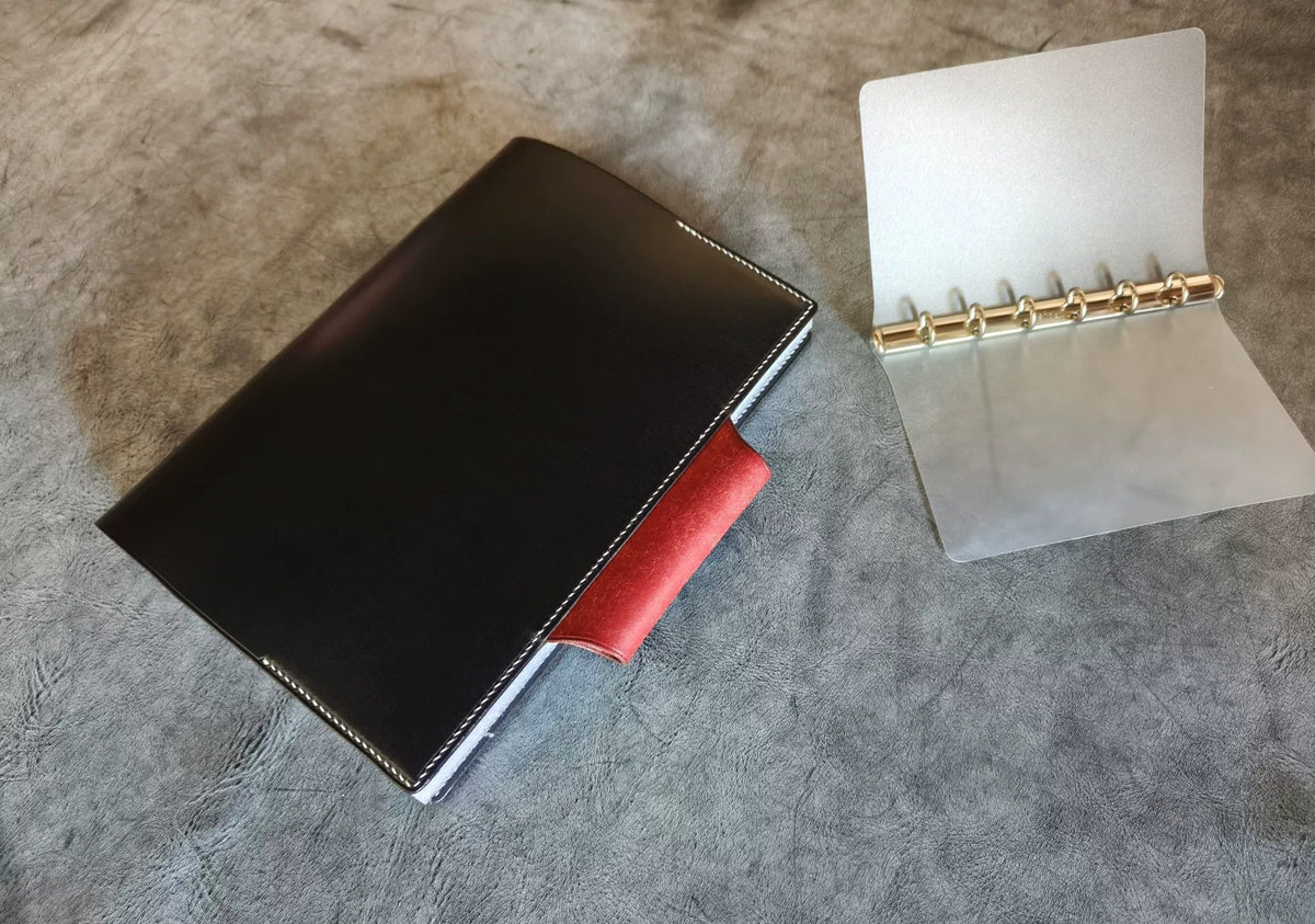 Funda para libreta A5 en cuero Bridle negro