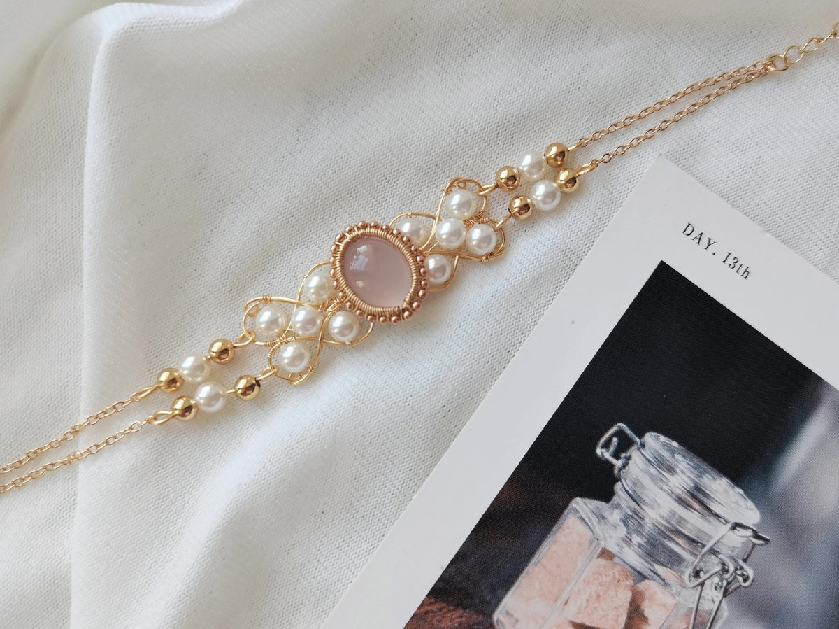 Braccialetto con quarzo rosa, perle e oro
