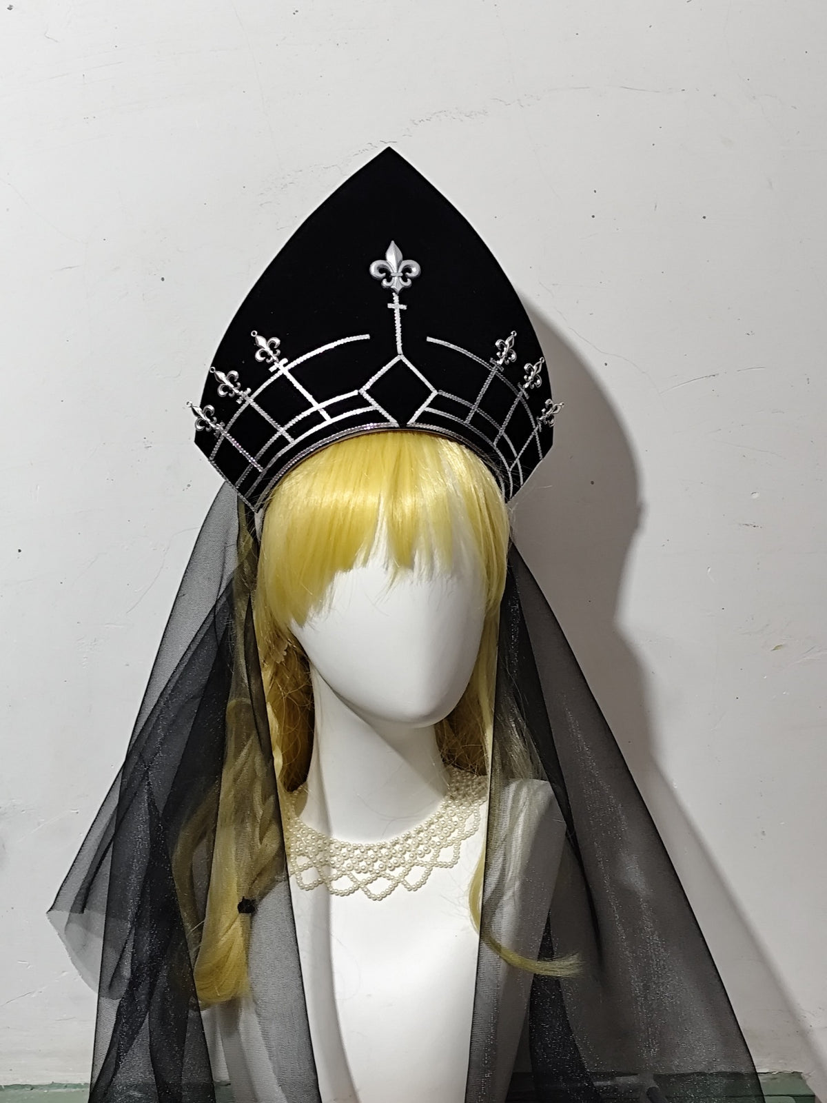 Black Cosplay Headdress with Veil 19cm