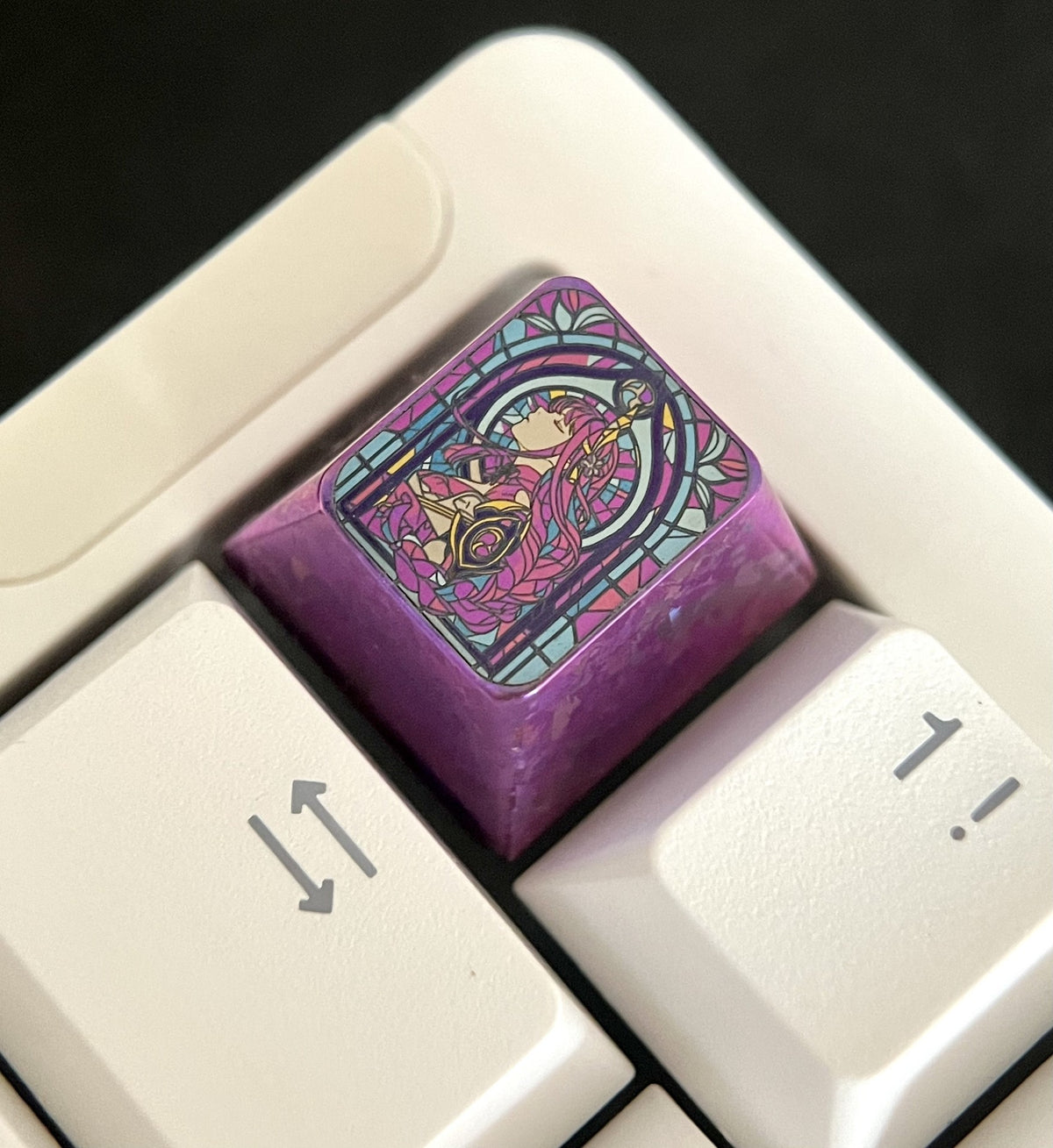 Titanium Alloy Raiden Shogun 1u Keycap