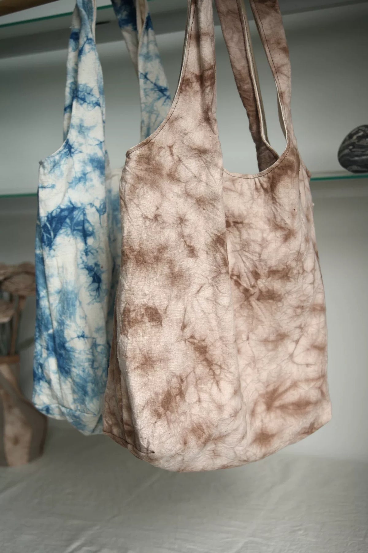 Bolsa de Ombro em Algodão Shibori Tecido à Mão