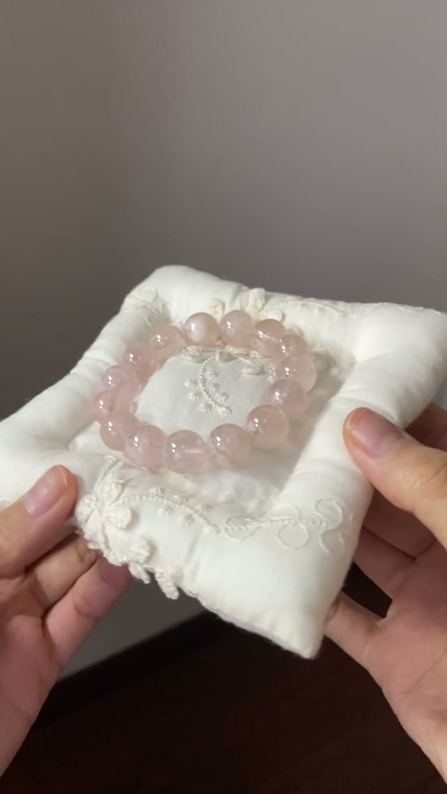 Roze Snowflake Phantom Quartz Kristalarmband