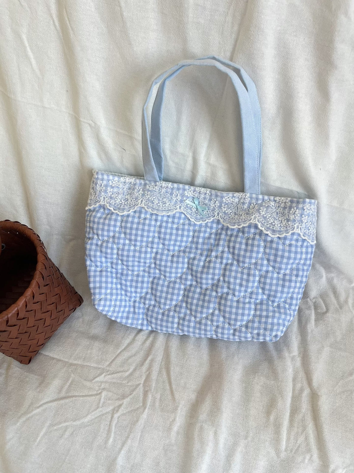 Handgjord quiltvad tygväska i bomull med gingham