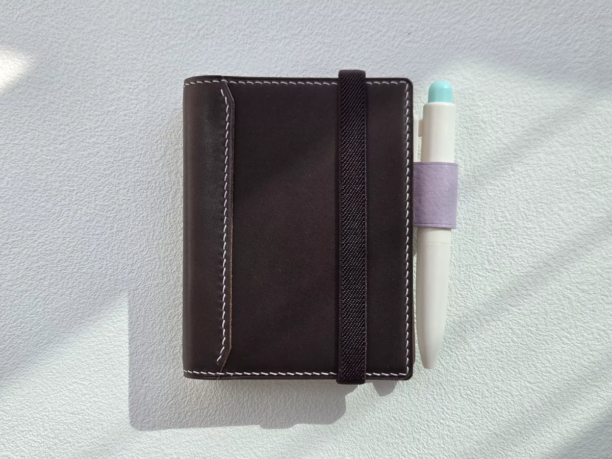 M5 Bifold Leather Planner Cover Lavender Interior