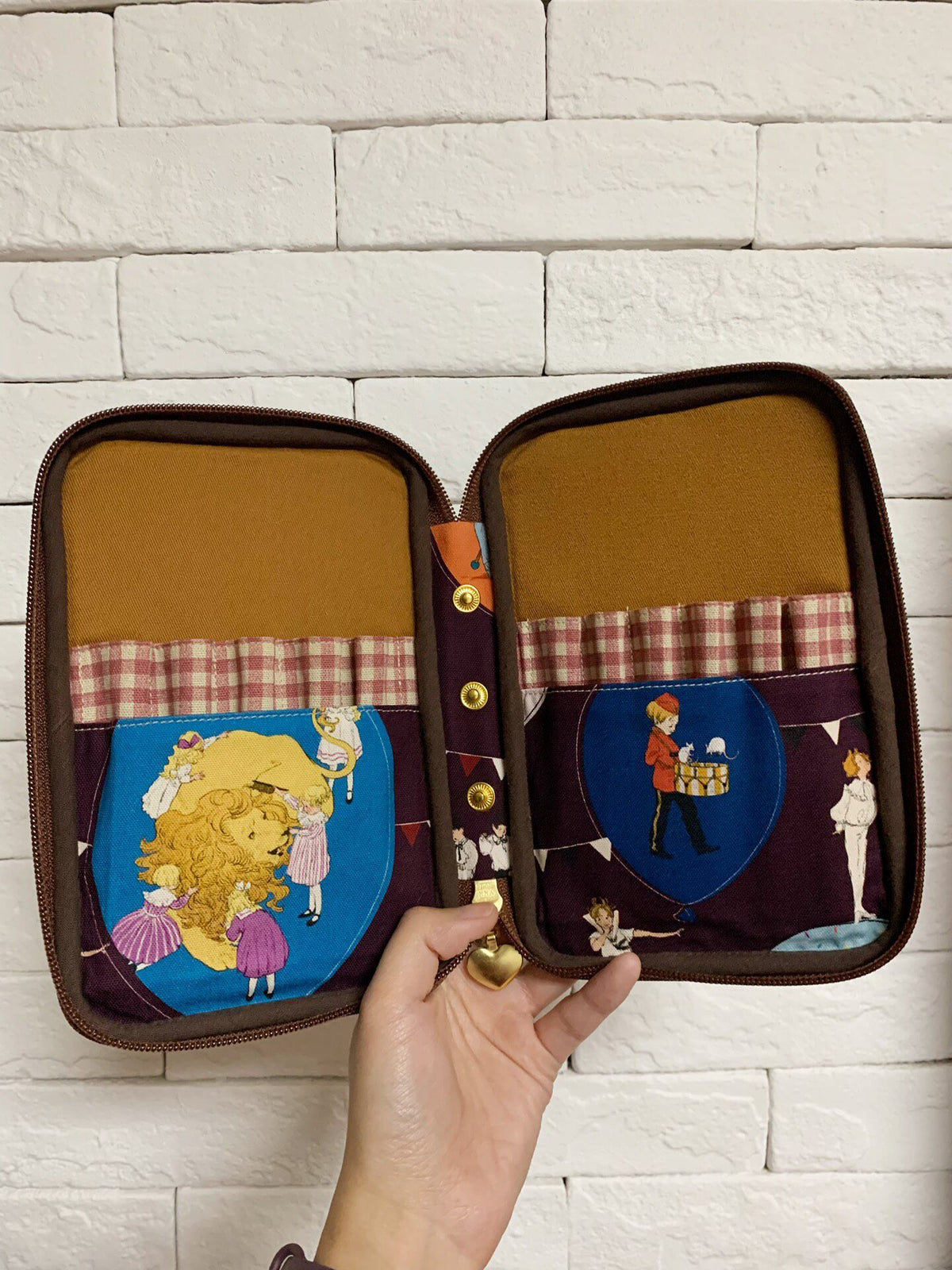 Oxford Fabric Pouch with Circus Pattern