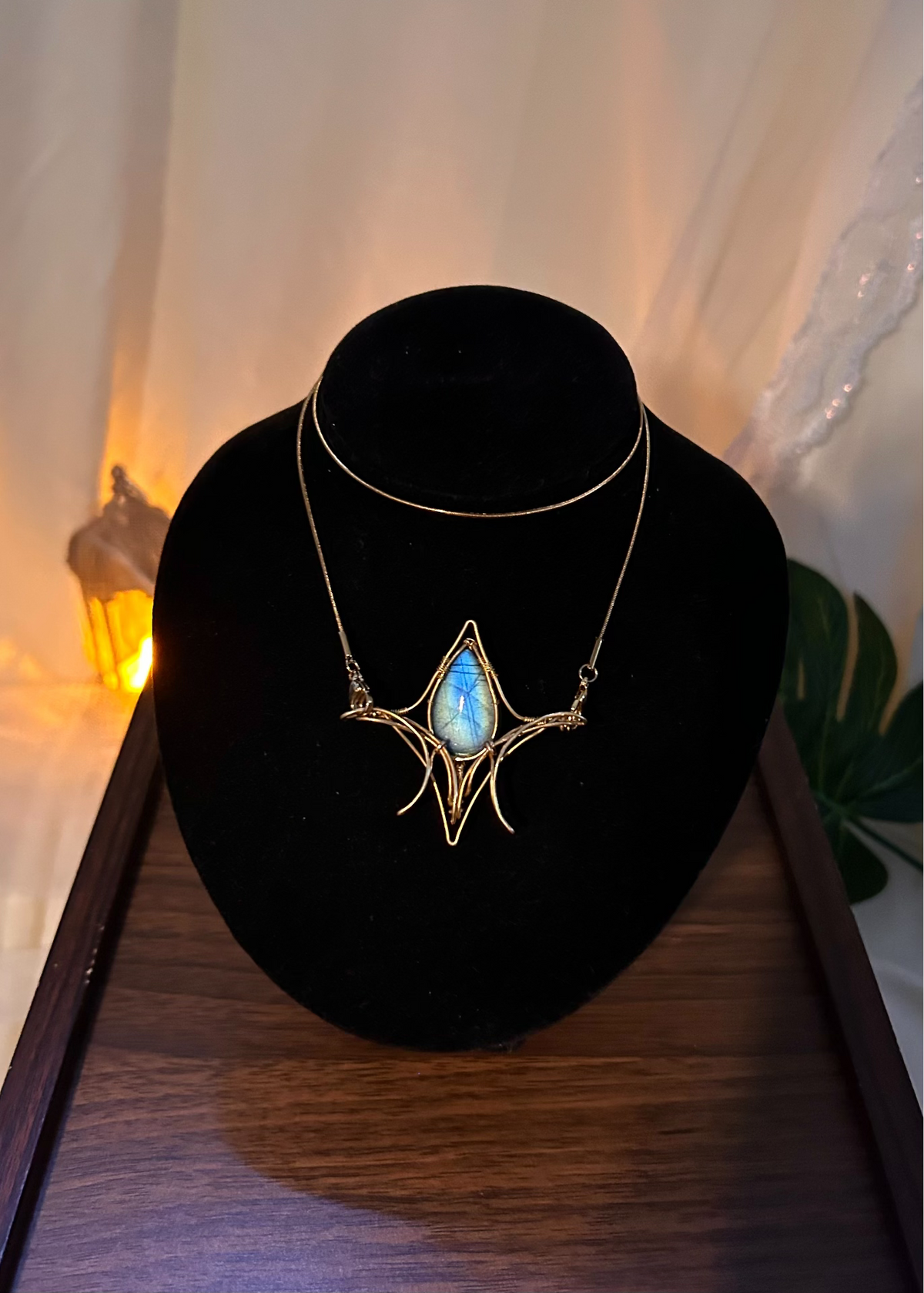 Ciondolo in Labradorite a Goccia avvolto in filo