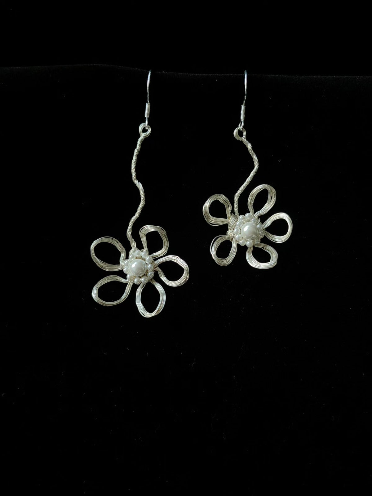 Handmade Wire Flower Pearl Earrings