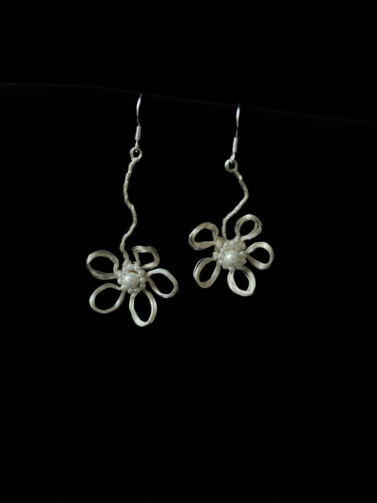 Handmade Wire Flower Pearl Earrings