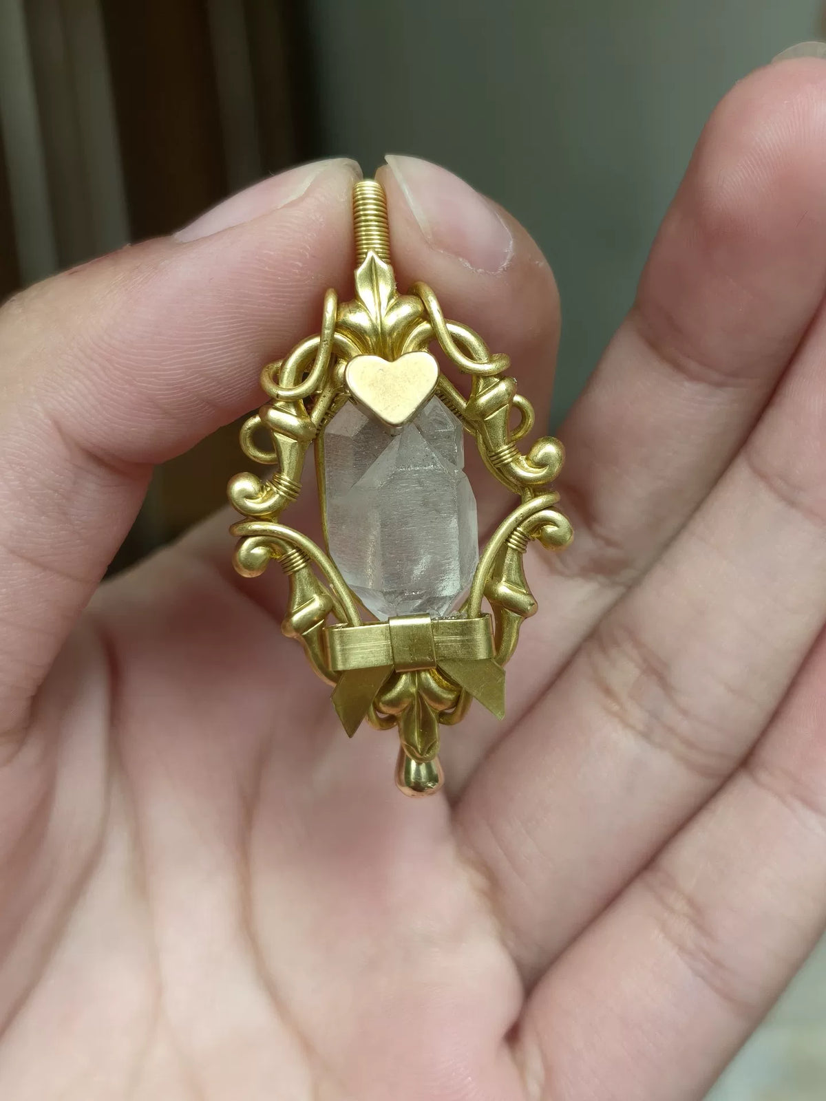 Pendente Wire Wrapped com Diamante Herkimer