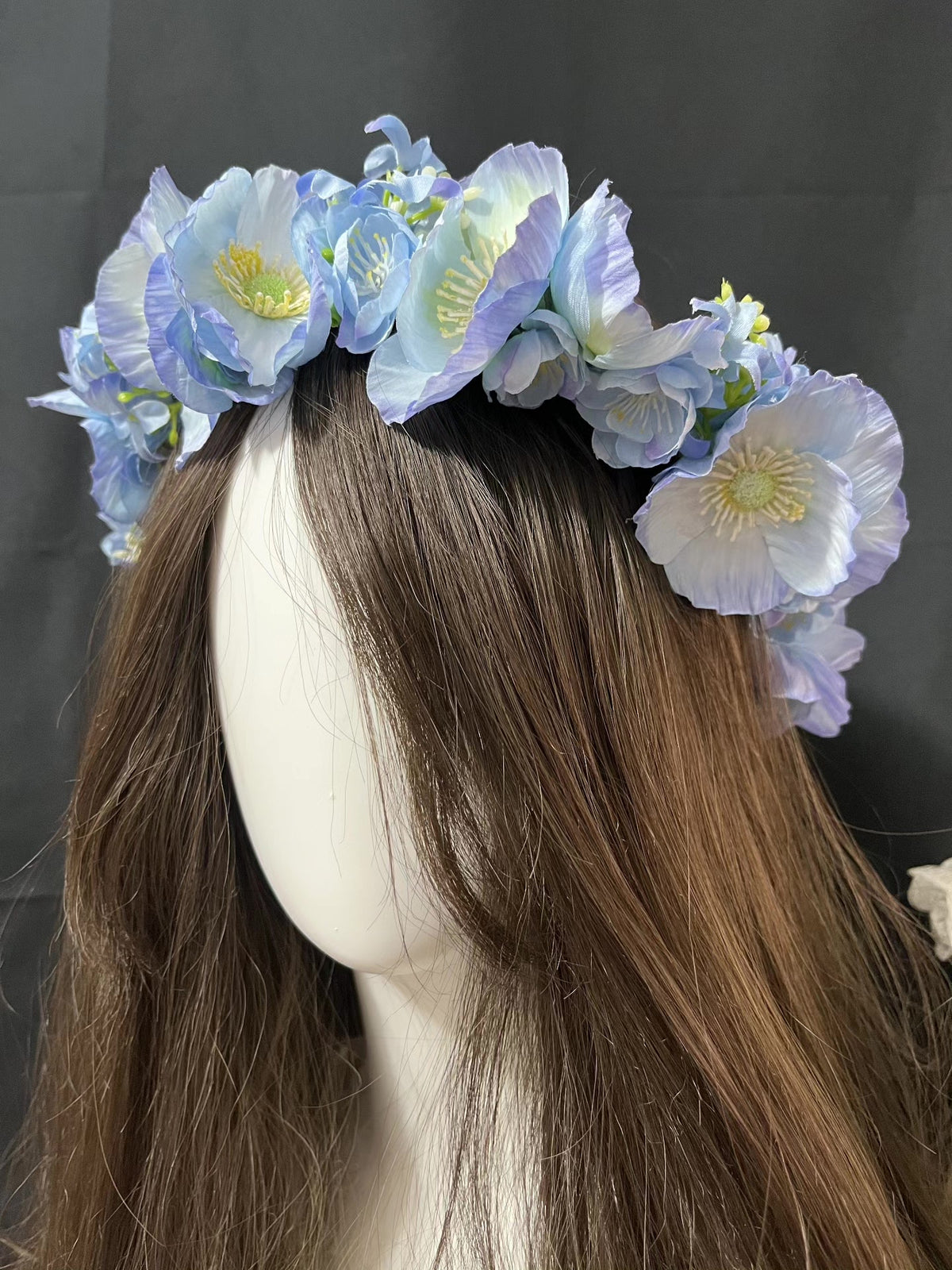 Blue Floral Wreath with Gradient Blooms