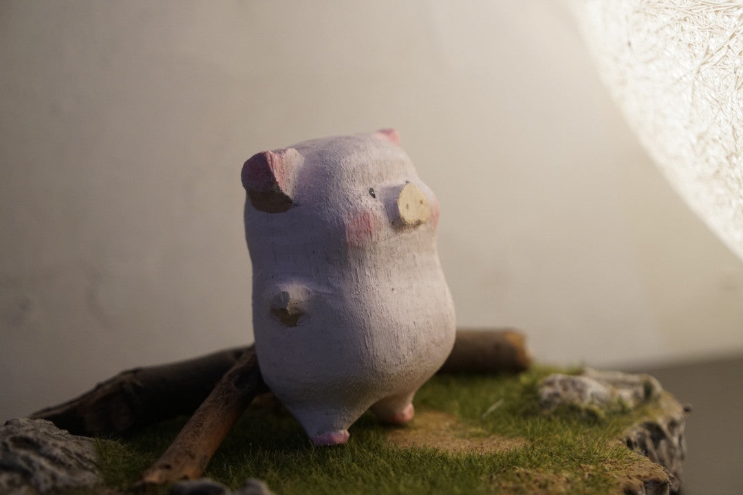 Hand-Carved Balsa Wood Pig Figurine, 9 cm