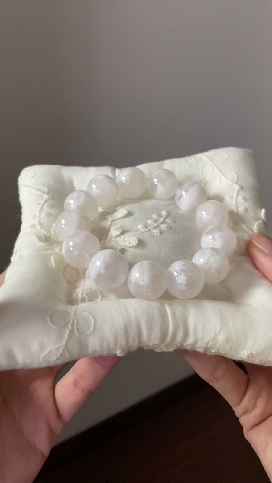 Snowflake Phantom Crystal Beaded Bracelet 15.5mm