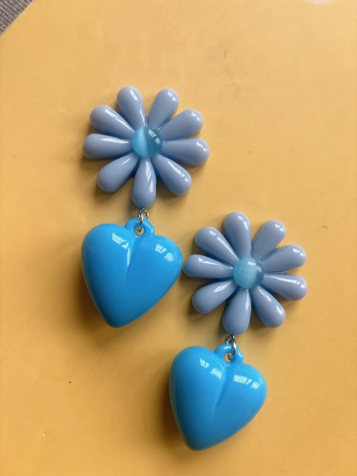 Blue Daisy Heart Drop Earrings