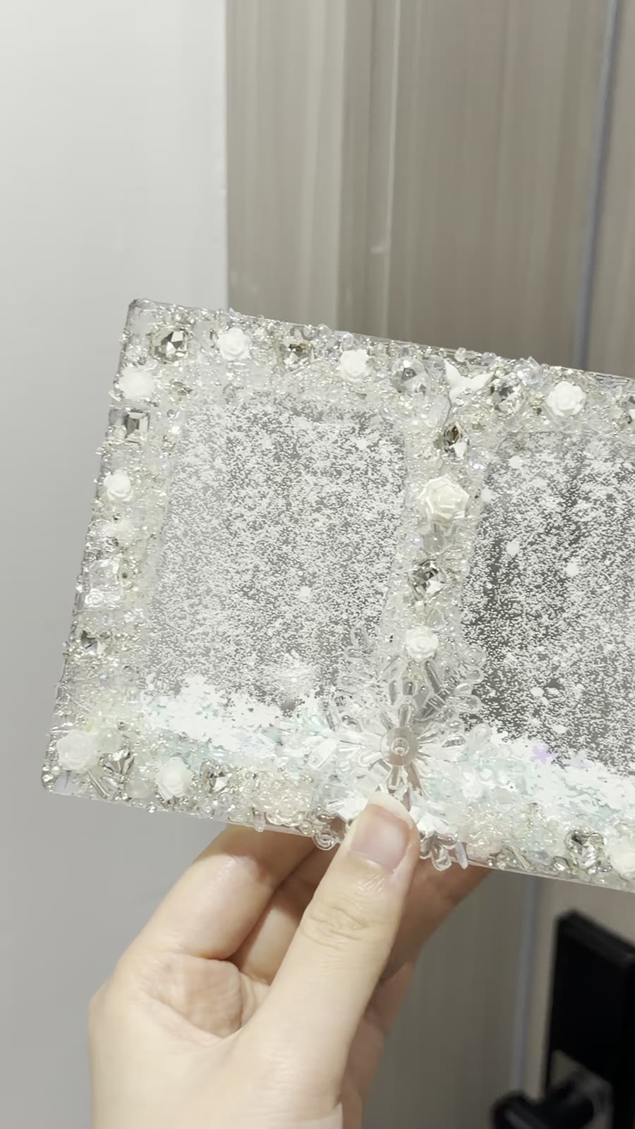 Porta-Cartões Winter Quicksand com Strass