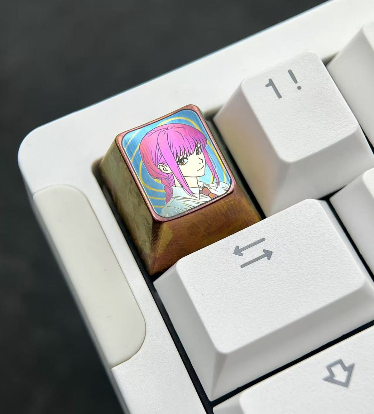 Chainsaw Man Makima 1u Titanium Alloy Keycap