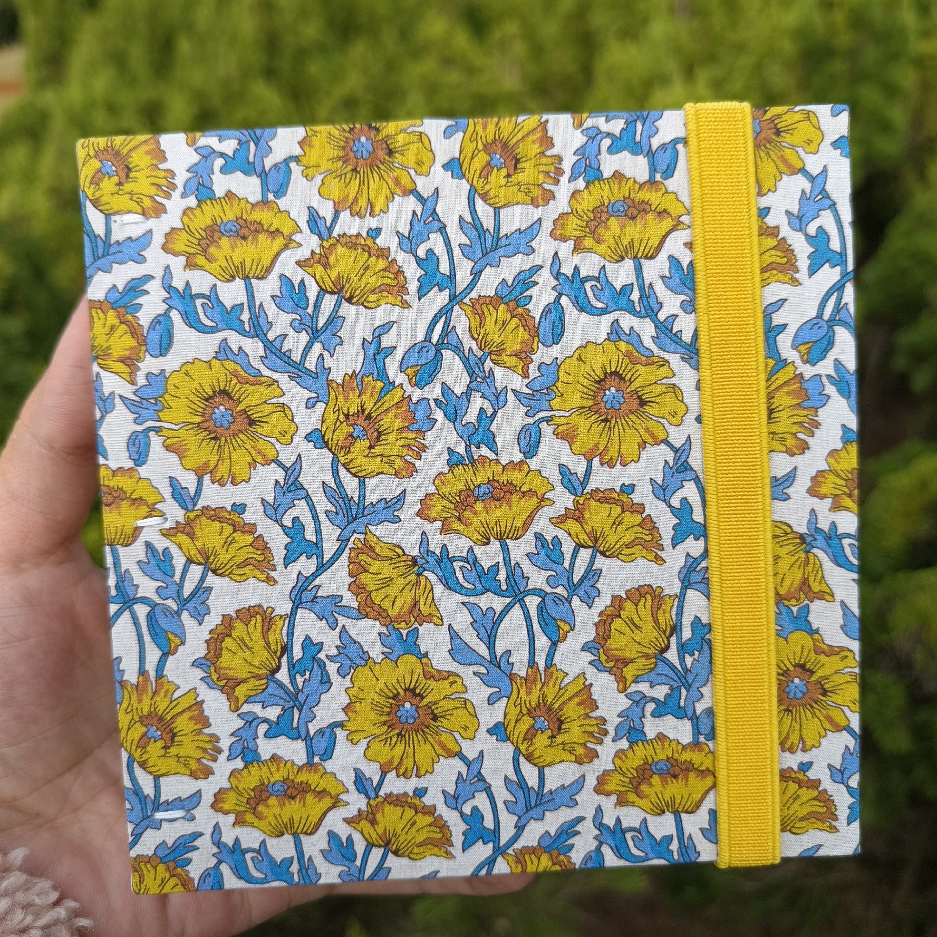 Liberty Floral Watercolor Sketchbook 12cm Square 300gsm Semi-Cotton Paper Hand-Stitched