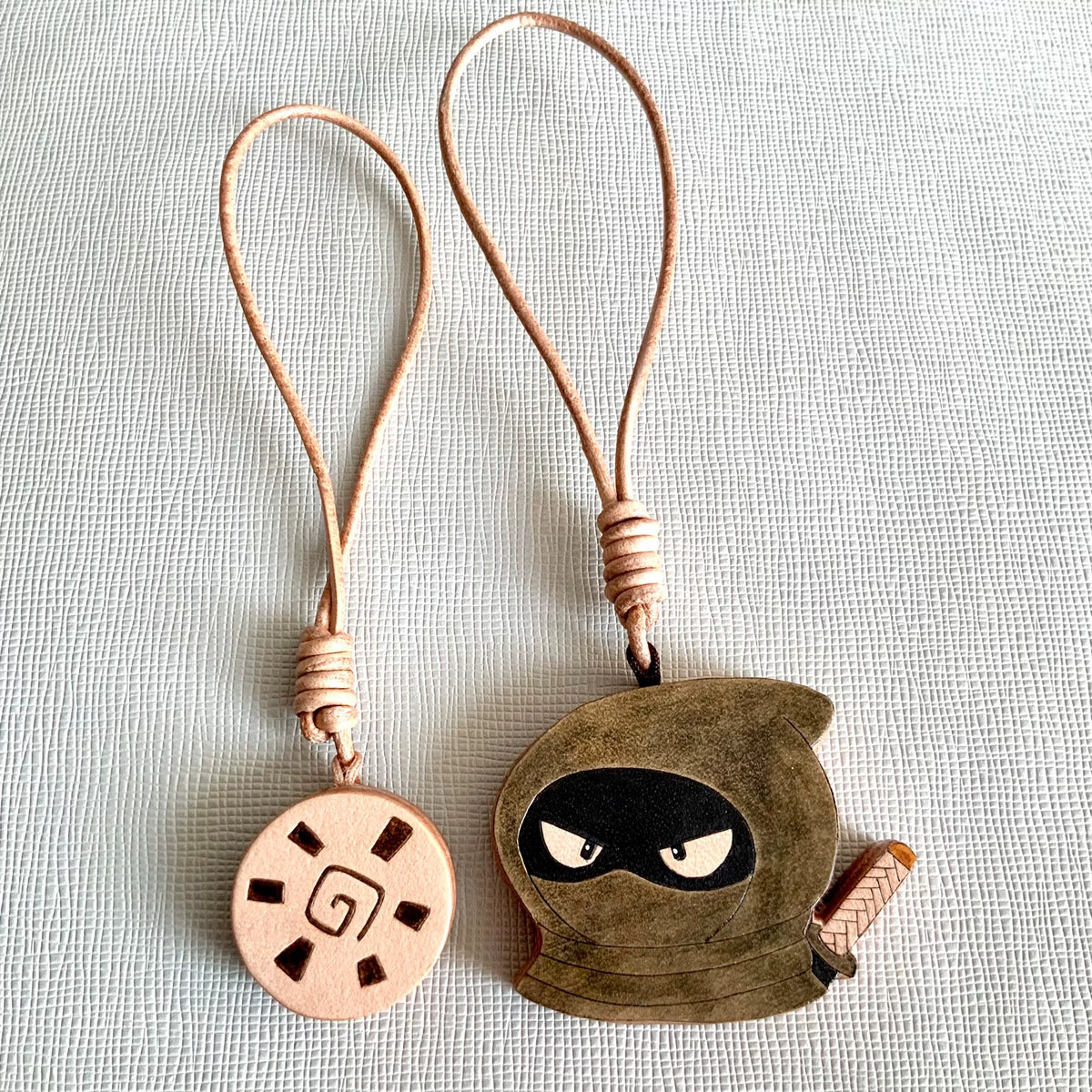 Handbeschchilderde samurai lederen hanger voor tas