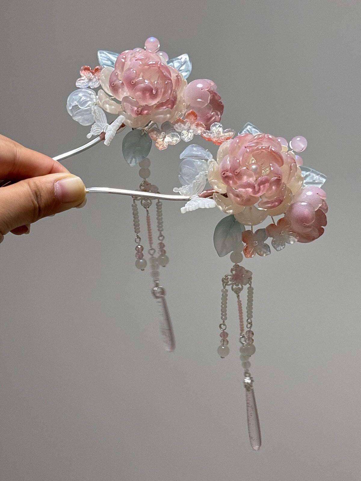 Glazed Glass Floral Hairpin with Tassels