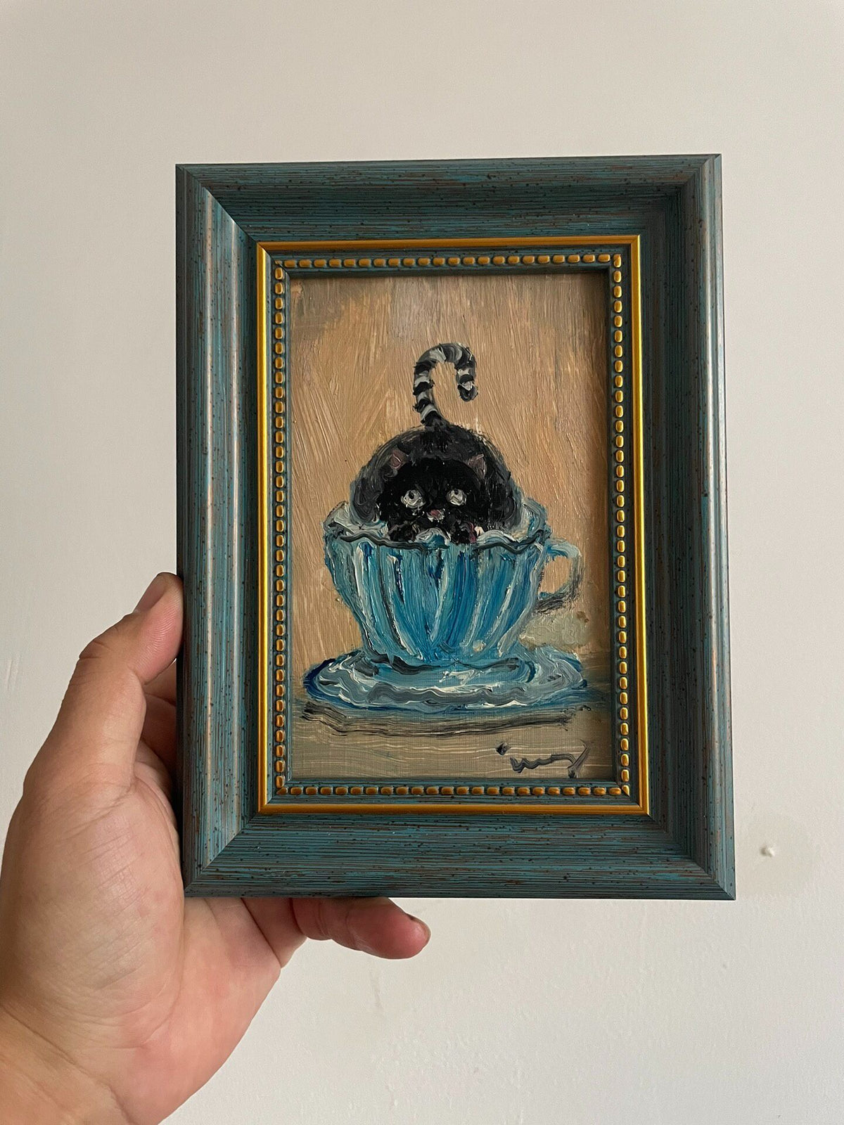 Pintura a Óleo Pintada à Mão de Gato em Chávena com Moldura