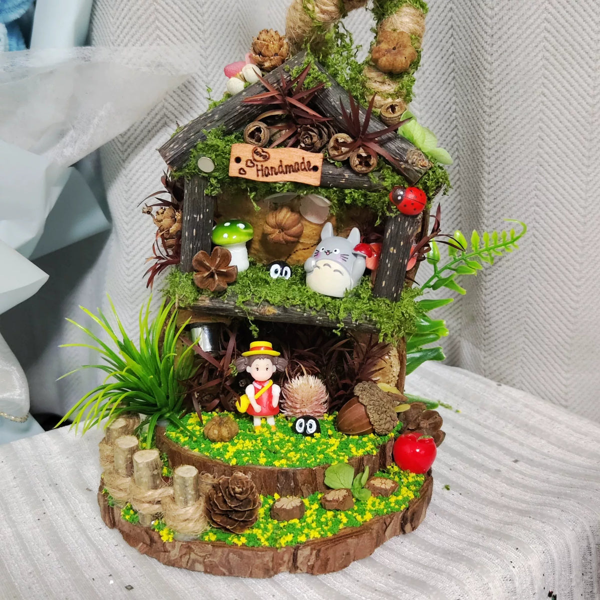 Casa de Semente de Entada Feita à Mão com Base de Madeira