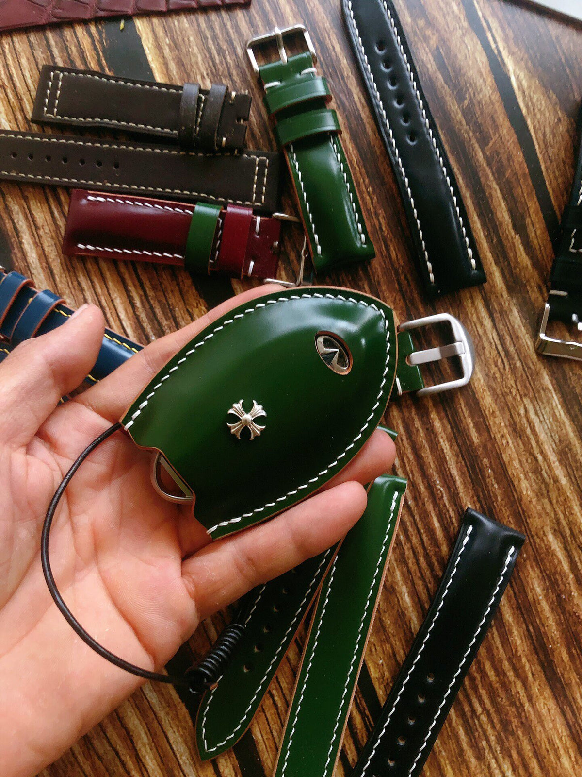 Infiniti Cordovan Leather Key Case