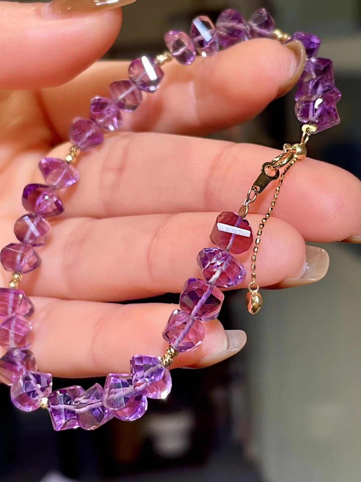 Amethyst Bracelet with 18k Gold Clasp, 6.5-7mm Faceted Beads